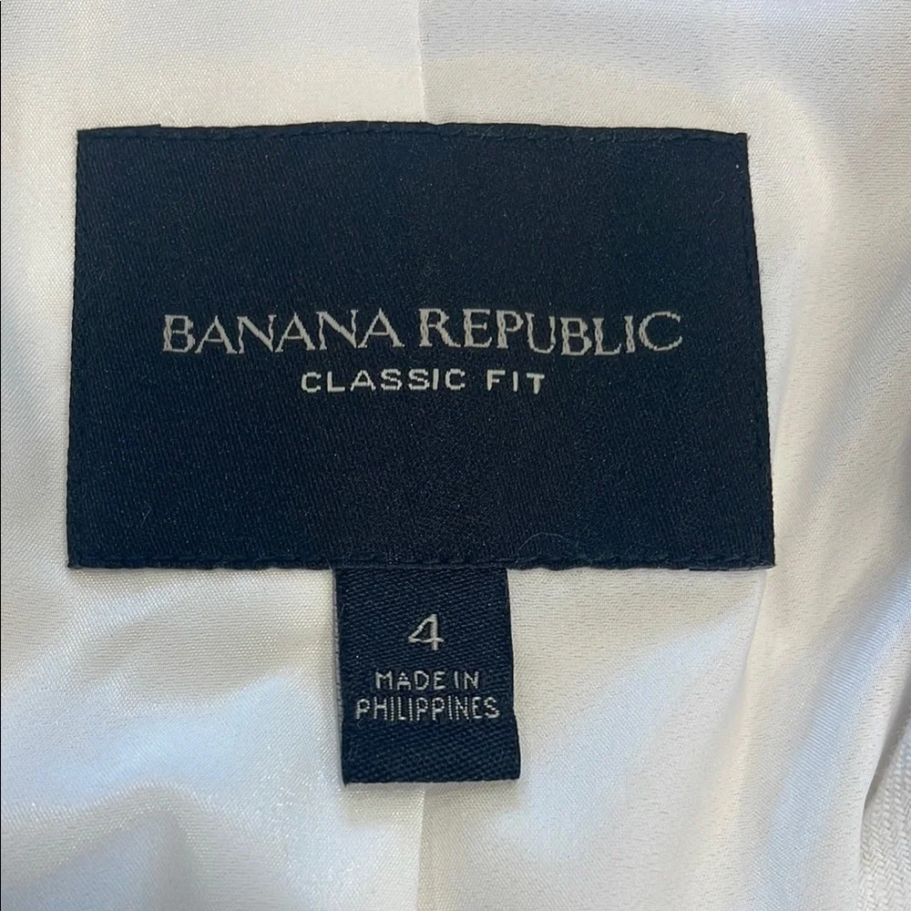 White Blazer by Banana Republic - Picture 5 of 14
